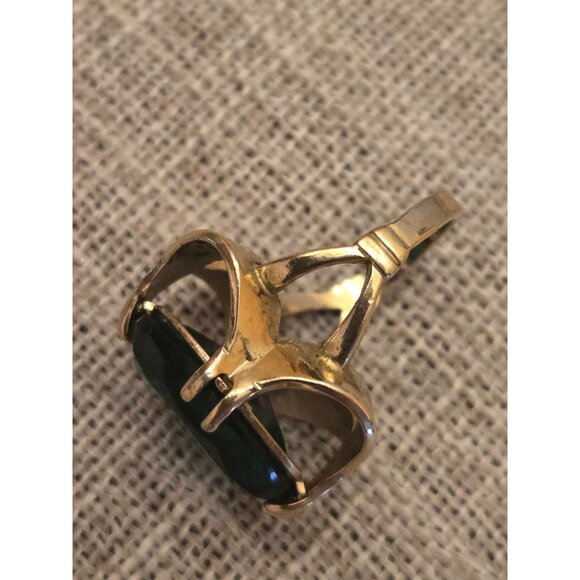 Vintage 18K Gold Electroplated Ring  Large Emerald Cut Green Glass Statement - Picture 10 of 11